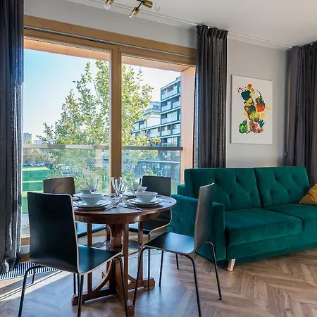 Apartament Noclegi4u Wola