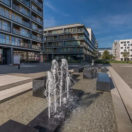 Noclegi4u Wola Apartament *